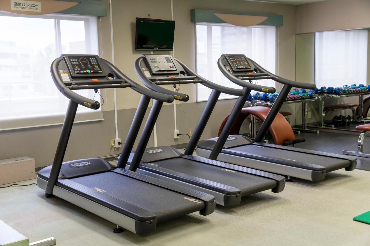 Nagoya Tokyu Hotel Eksteriør billede Treadmills in a gym