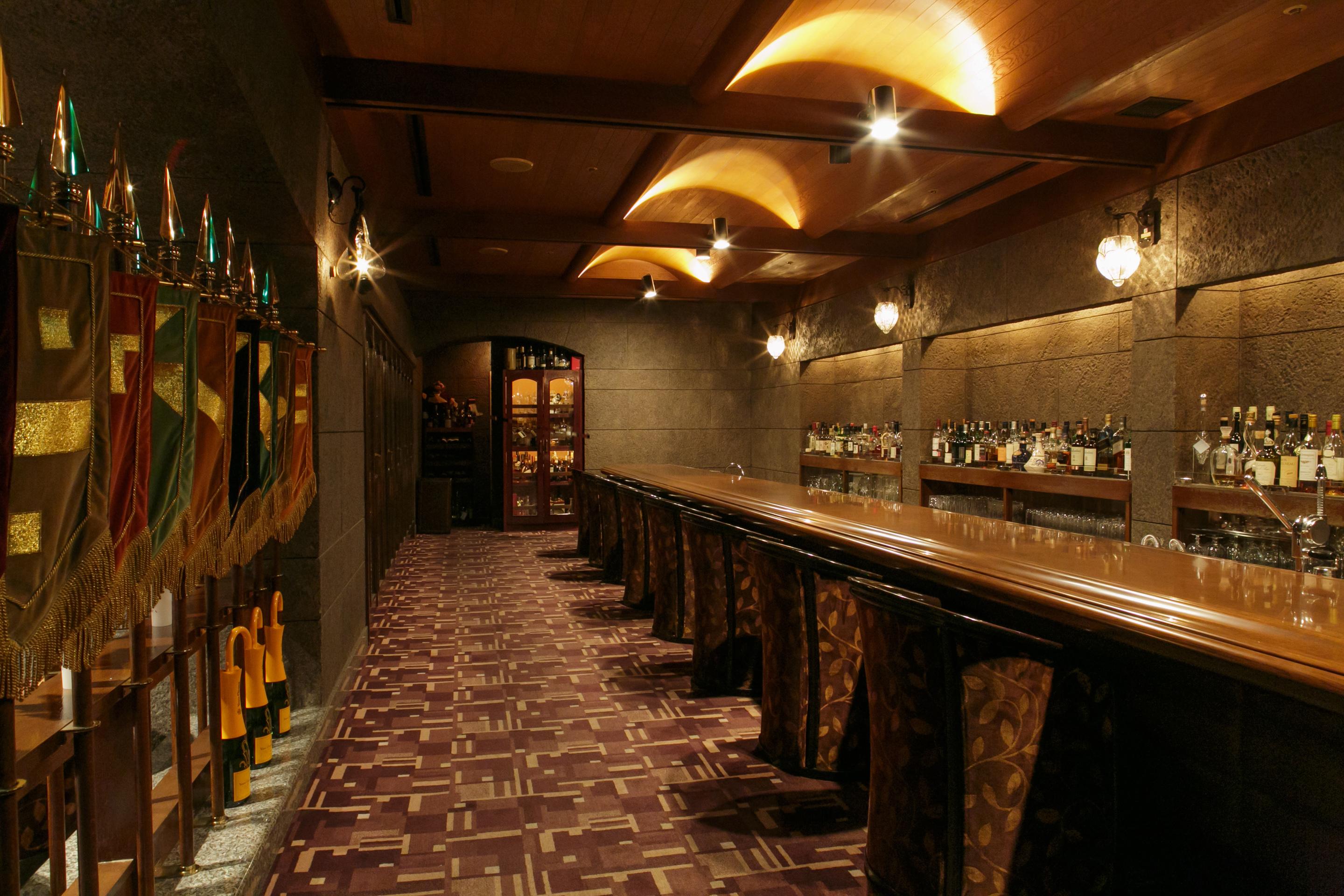 Nagoya Tokyu Hotel Eksteriør billede The bar at the 21 Club